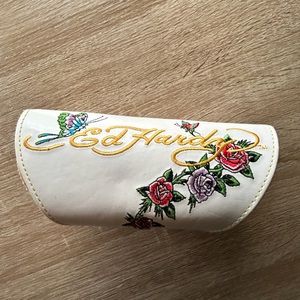 Ed hardy big eye glass case